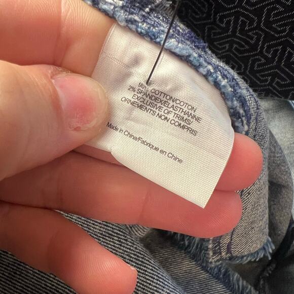 Tory Burch Dark Denim Cutoff Frayed Hem Shorts Size 32 - Picture 4 of 5